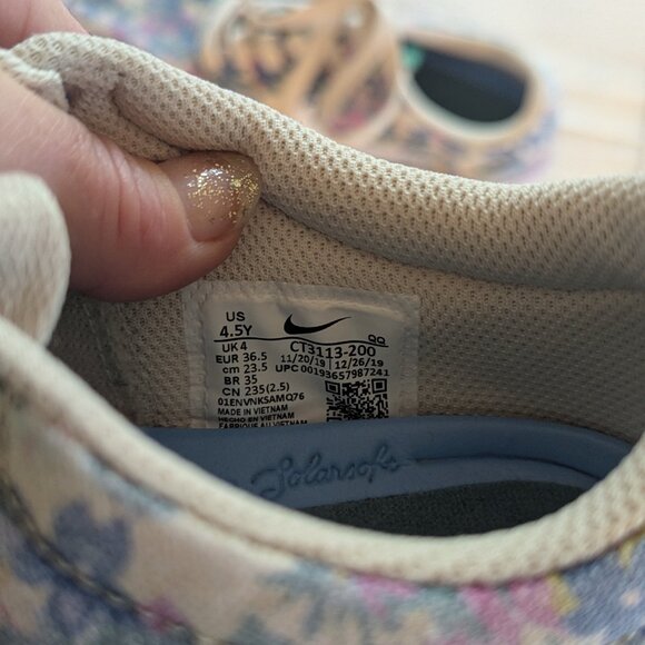 Nike SB Charge CNVS PRM Sneakers 4.5Y White Fossil Evergreen Floral Canvas Shoes - Picture 9 of 9